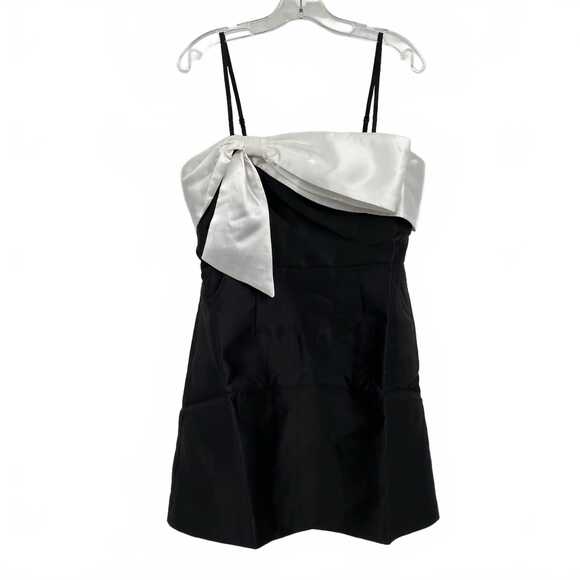 Hutch Dresses & Skirts - Hutch Black White Satin Bow Mini Dress | Women’s Size 10